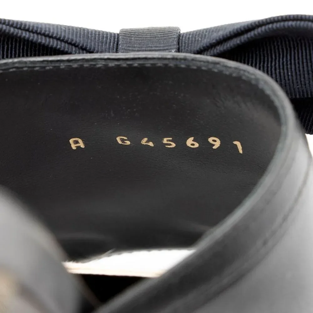 Chanel Lambskin CC Bow Mules - Size 7 / 37 - Picture 4 of 8